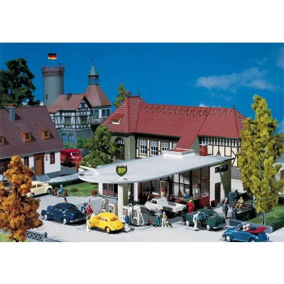 Afbeelding van Faller 130347 H0 BP tankstation
