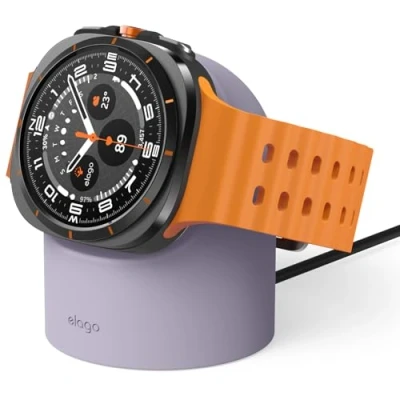 Afbeelding van elago Oplaadhouder compatibel met Samsung Galaxy Watch 7/7 Ultra, 6/6 Classic, 5/5 Pro [40/43/44/45/47 mm], nachtmodus, kabelmanagement [kabel niet inbegrepen] (lavendelgrijs)