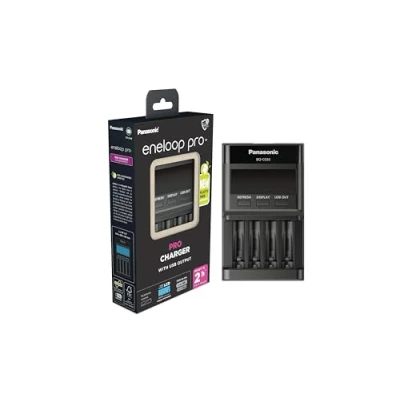 Image de Panasonic eneloop Chargeur Pro with USB Output, pour 1 à 4 piles Ni MH AA/AAA, avec sortie USB, écran LCD, fonction d&#039;actualisation et 10 fonctions de sécurité