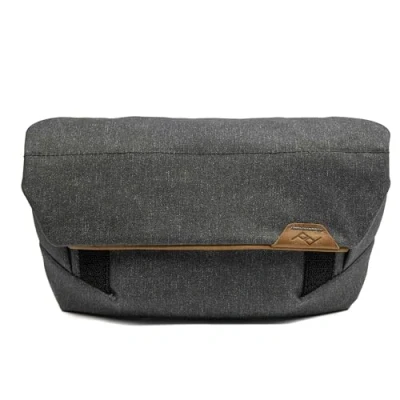 Afbeelding van Peak Design Field Pouch charcoal V2