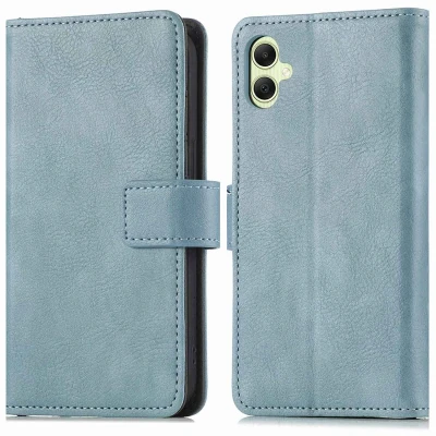 Afbeelding van iMoshion Hoesje Geschikt voor Samsung Galaxy A05s Met Pasjeshouder Luxe Bookcase Lichtblauw