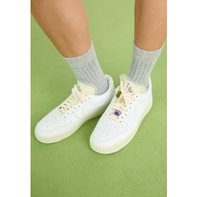 Afbeelding van Nike Air Force 1 Low Bling (W) 35.5