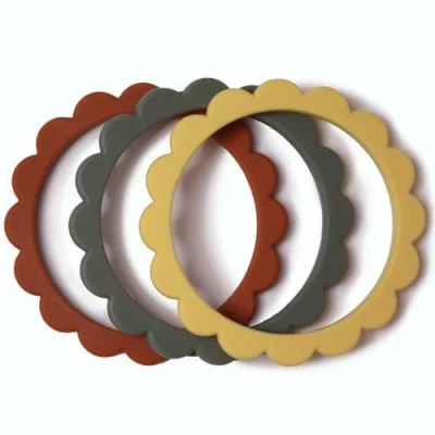 Afbeelding van Mushie bijtring armband clay dried thyme sunshine 3st