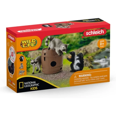 Afbeelding van schleich WILD LIFE Speelfigurenset Wasbeer en het Stinkdier hebben Speelplezier met de Noot Kinderspeelgoed voor Jongens Meisjes 3 tot 8 jaar 5 Onderdelen 42532