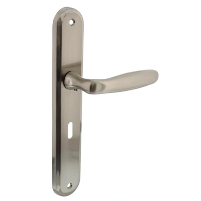 Afbeelding van Intersteel Deurkruk Bjorn op schild sleutelgat 56 mm nikkel mat