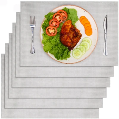 Afbeelding van Belle Vous 6 Pack of Plain Grey PVC Placemats Non Slip &amp; Washable Place Mats Easy To Clean, Heat Resistant Waterproof Table for Kitchen, Dining Table, Restaurant and Hotel