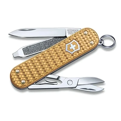 Afbeelding van VICTORINOX Classic Precious Alox zakmes, 5 functies, multifunctioneel gereedschap met schaar, schroevendraaier, sleutelhanger, geschenkdoos, messing goud