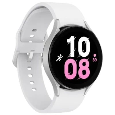 Afbeelding van Samsung Galaxy Watch 5 44mm Zilver (Witte Siliconenband)