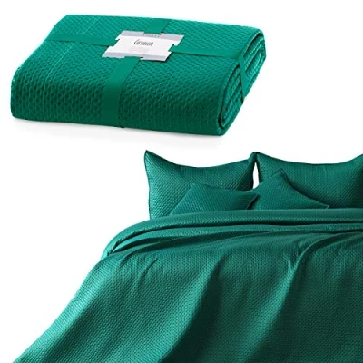 Afbeelding van AmeliaHome Carmen sprei, 260 x 280 cm, dubbelzijdige reliëf, mat satijn, donkergroen
