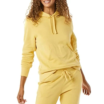 Image de Amazon Essentials Sweat à capuche en polaire (disponible grande taille) Women&#039;s, Jaune Foncé, XL