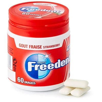 Image de FREEDENT Chewing gum goût Fraise sans sucres Boîte de 60 dragées 84g