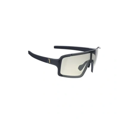 Afbeelding van BBB Cycling Chester Narrow PH Fietsbril Meekleurende Glazen Sportbril Heren en Dames Wielrenbril Voor Smal Gezicht Fotochromatische Zonnebril Zwart BSG 73PH