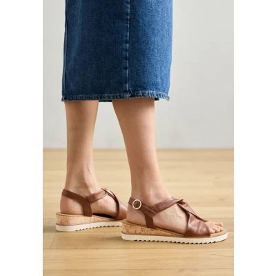 Afbeelding van Gabor 751.1 Sandalen Dames Camel Maat 40,5