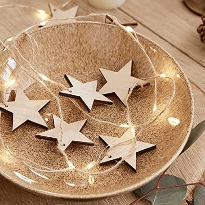 Afbeelding van Lights4fun Lichtsnoer met 20 sterren van hout, micro led, warmwit, werkt op batterijen, voor decoratie, Kerstmis, binnen