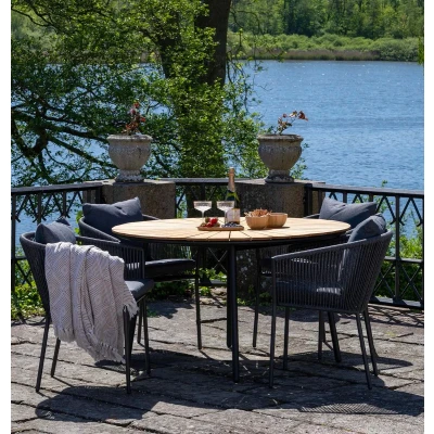 Afbeelding van House Nordic Eettafel Cleveland Teak