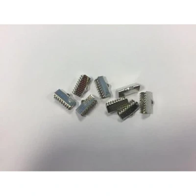 Afbeelding van Koordsluiting klem met oog 13x6mm platinum 8ST 12319 1902
