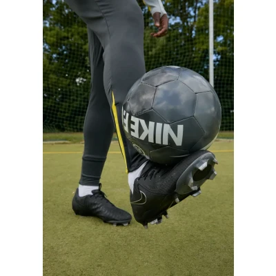 Afbeelding van Nike Performance Phantom GX II Academy FG/MG Voetbalschoenen met Kunststof noppen, Heren, Maat: 36, Black