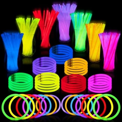 Afbeelding van JOYIN 200 stuks 20 cm glow in the dark staafjes voor armbanden, halskettingen, feestgeschenken, Pasen, Kerstmis, verjaardag, bruiloft, feestdecoraties
