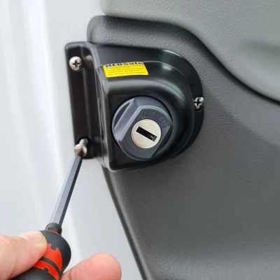 Afbeelding van HEOSolution HEOSafe Veiligheidsslot Ford Transit Vanaf 2013 Zwart Beveiliging