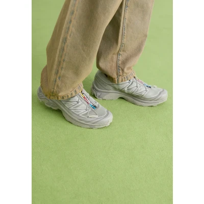 Afbeelding van Salomon Sportstyle Unisex Sneakers laag, Maat: 38 2/3, Ghost gray/gray flannel Textiel/ synthetisch