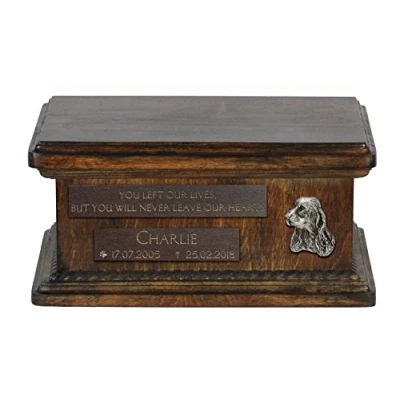 Afbeelding van Houten urn hond voor Engelse Cocker Spaniel gepersonaliseerd met gravure
