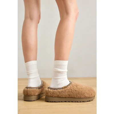 Afbeelding van UGG Tasman MAXI Curly Pantoffels, Dames, Maat: 40, Black Textiel