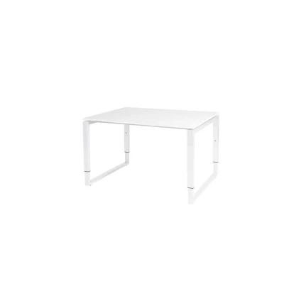 Afbeelding van Domino Plus bureau, hoogte instelbaar (62 85cm) met 120x90cm &#039;zwevend&#039; krijtwit 25mm blad en wit (RAL9010) O poot frame