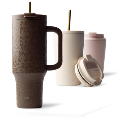 Afbeelding van MAMEIDO Koffiethermos met rietje en handvat, 1200 ml, geïsoleerde druppelvrije beker, roestvrijstalen thermosbeker, BPA vrij, thermobeker om mee te nemen (Wild Allure, 1,2 l)