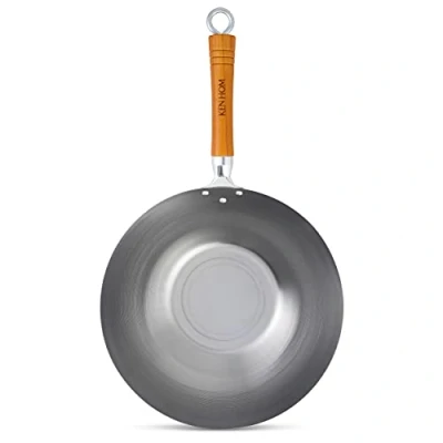 Afbeelding van Ken Hom KH332003 Traditionele wok koolstofstaal, 32 cm, klassiek, licht met dubbellaagse antiaanbaklaag en houten handvat, niet vaatwasmachinebestendig, 2 jaar garantie