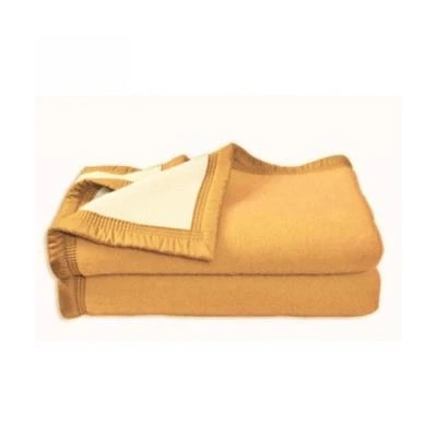 Image de Couverture Aubisque en laine woolmark 240x260 cm mais et champagne