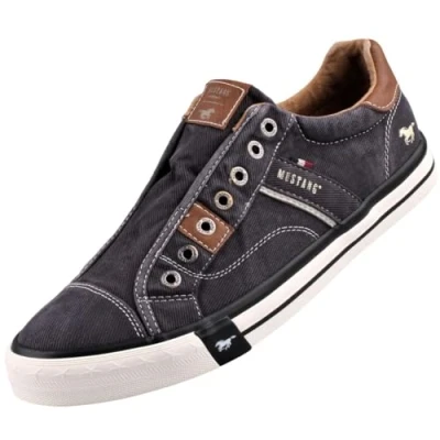 Afbeelding van MUSTANG 4072 404 9 Sneakers voor heren, zwart.
