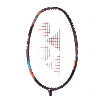Afbeelding van Yonex Nanoflare 700 PLAY badmintonracket diepe slagen midnight purple