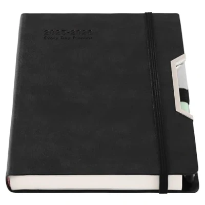 Afbeelding van Schoolagenda 2025 2026, dag per pagina, hardcover, georganiseerd van juli tot juni maandplanner met maandtabbladen, binnenvak, pen, lus voor