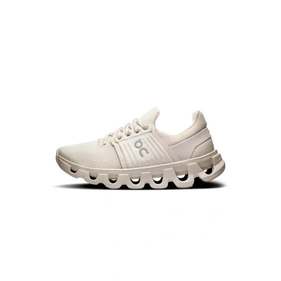 Afbeelding van On Cloudswift 4 AD Hardloopsneakers Dames Zand 38.5