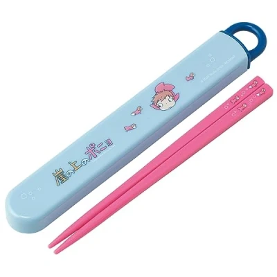 Afbeelding van Ghibli Ponyo on the Cliff in de Oceaan Eetstokjes Doos Set 16.5cm