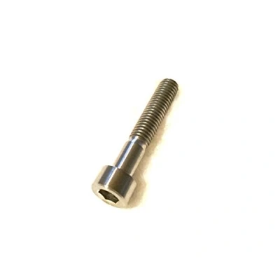 Afbeelding van 2 stuks titanium schroeven categorie 5, M6 x 35, cilindrisch, DIN 912