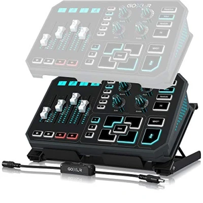 Image de TC Helicon Go XLR Desk Stand support pour