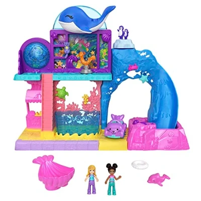 Afbeelding van Polly Pocket Pollyville Aquariumset met Shani, twee poppen, kleine auto en 11 accessoires, waaronder 8 zeedieren, speelgoed voor kinderen, vanaf 3 jaar, HKW15