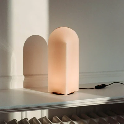 Afbeelding van HAY Parade LED tafellamp Blush roze Hoogte 32 cm