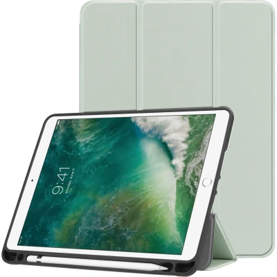 Afbeelding van iMoshion Tablet Hoes Geschikt voor iPad Air 2 (2014) / 1 (2013) 6 (2018) 9.7 inch 5 (2017) Trifold Bookcase Lichtgroen