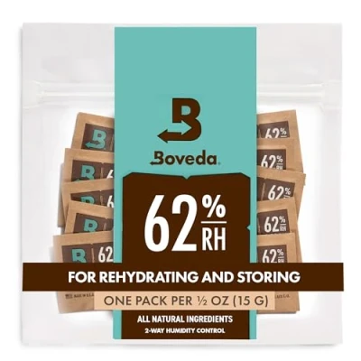 Afbeelding van Boveda voor kruidenopslag 2 weg vochtregulerend bij 62% RH Maat 4 maximaal 15 g bloemen voorkomt verlies van terpenen, overdroging en schimmel luchtdichte hersluitbare zak met 10 zakjes