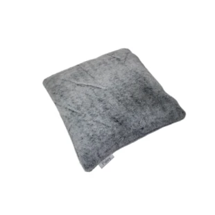 Afbeelding van Human Comfort Rabbit Fleece Pailey Kussen