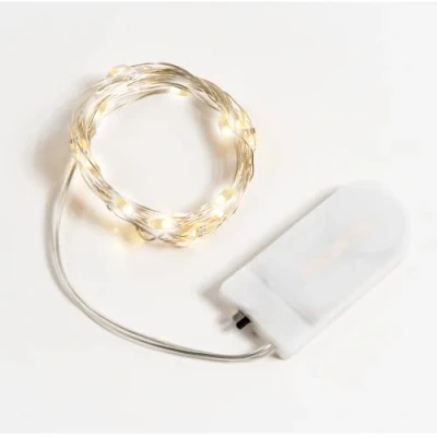 Afbeelding van LAC Kleine led lichtketting op batterijen (meegeleverd), 2 m, 20 leds, lichtsnoer voor binnen, slaapkamer en Kerstmis (warm wit)