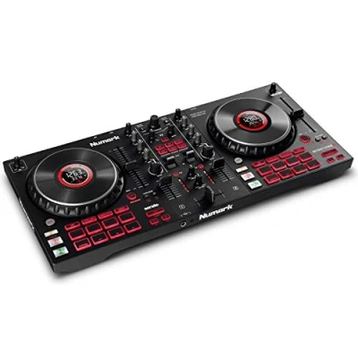 Afbeelding van Numark Mixtrack Platinum FX DJ controller voor Serato met 4 Deck Control, Mixer, Ingebouwde Audio Interface, Jog Wheel displays en Paddles
