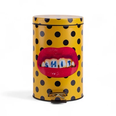 Afbeelding van SELETTI Shit Toiletpaper Home Bin Ø20,5xH27,5 Geel/Zwart/Multicolor