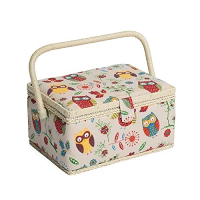Afbeelding van Hobby Gift Exclusieve middelgrote naaidoos, opbergdoos om te knutselen, accessoirebak, pinnenbol, pvc handvat, 18,5 x 25,5 14,5 cm, uil
