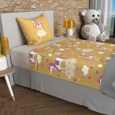 Image de Parure de draps 180x290 cm LICORNES jaune, 100% coton 57 fils/cm2, par Soleil d&#039;Ocre