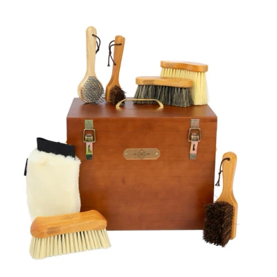 Image de Grooming Deluxe by Kentucky Tack Box Set 30 x 40 28cm