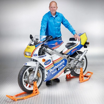 Afbeelding van MotoGP paddockstand set KTM oranje