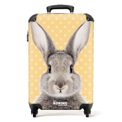 Afbeelding van NoBoringSuitcases.com® Handbagage koffer lichtgewicht Reiskoffer trolley Konijn portret met gele achtergrond Rolkoffer wieltjes Past binnen 55x40x20 en 55x35x25